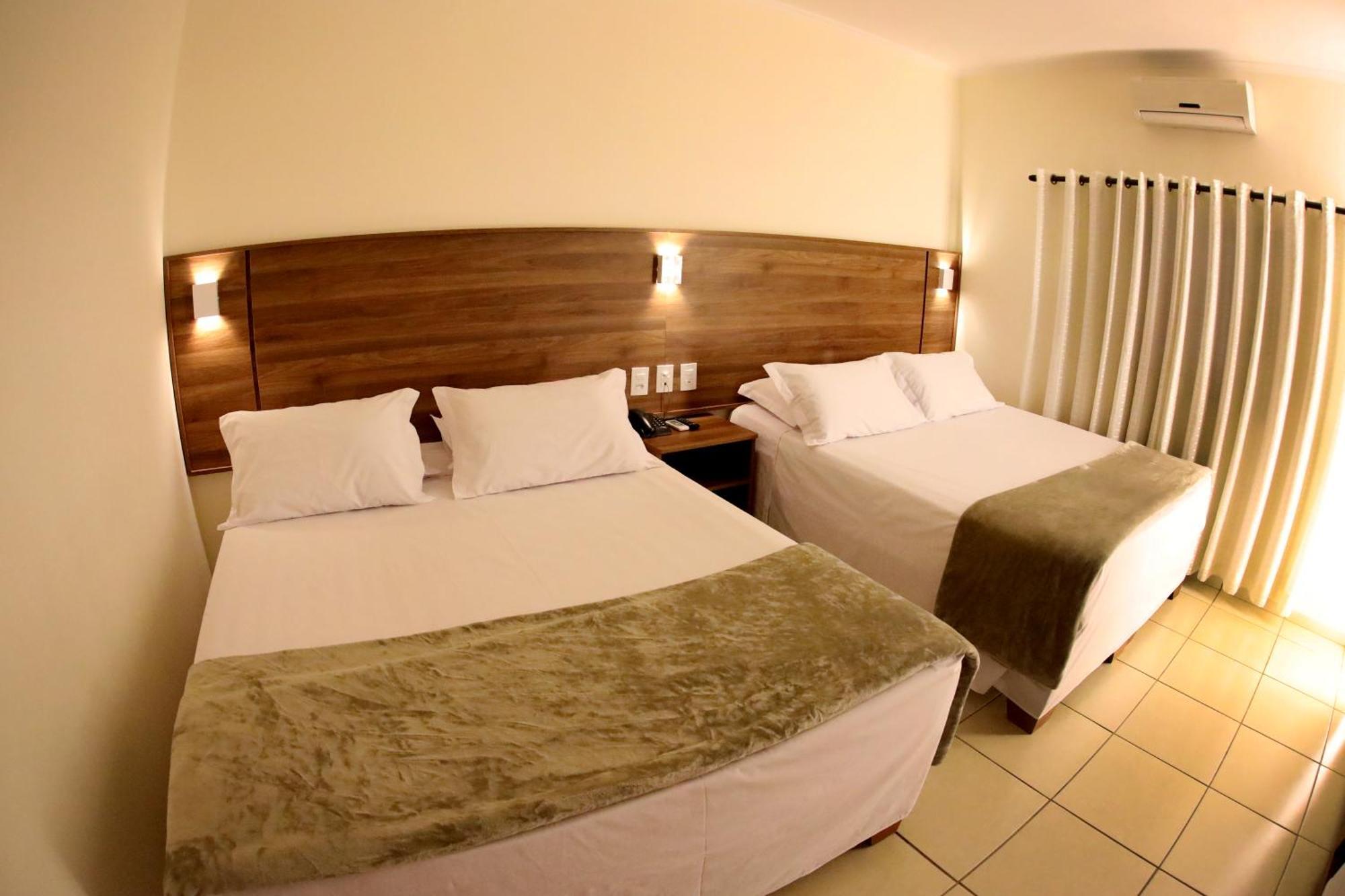 Hotel Roda D'Agua Andradina Esterno foto